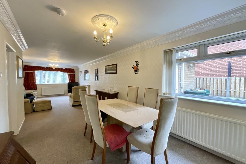 lounge/diner