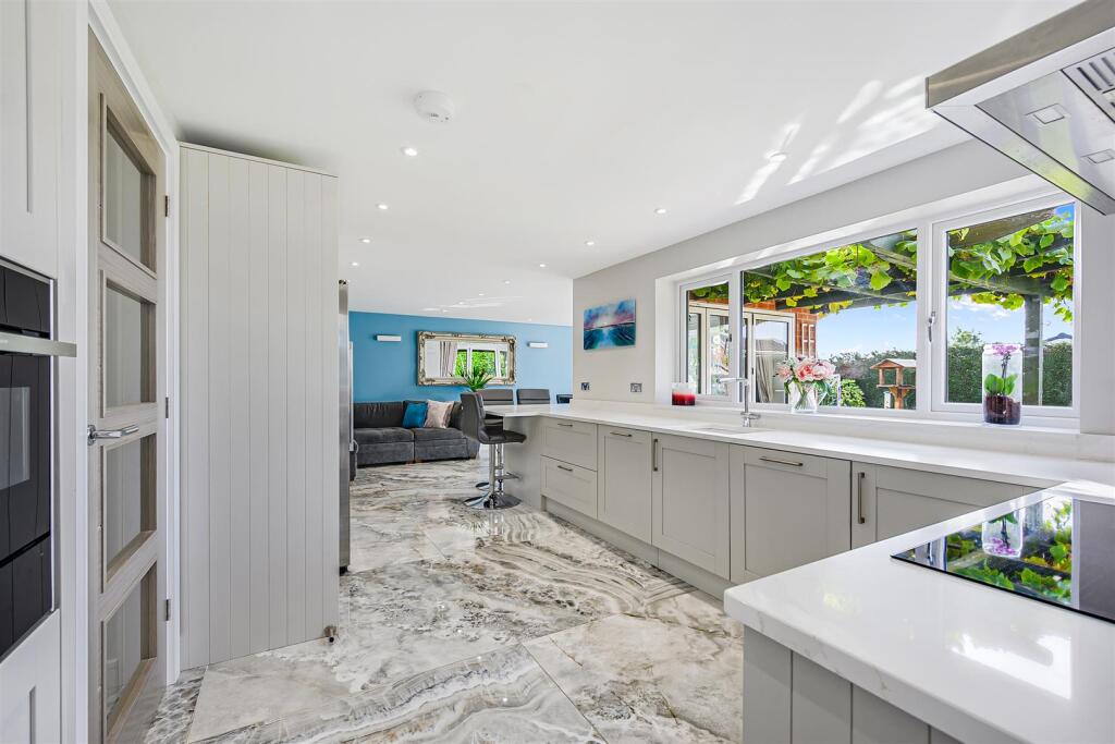 Stretton Avenue Kitchen