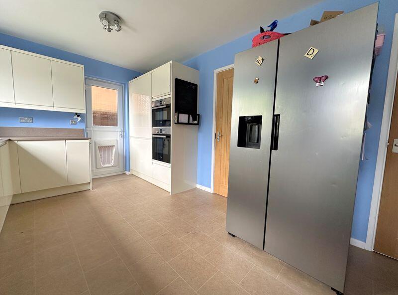 Fitted Kitchen