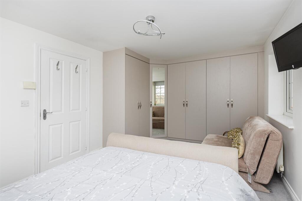 Bramleys Estate Agents - Annie Smith Way - Birkby 