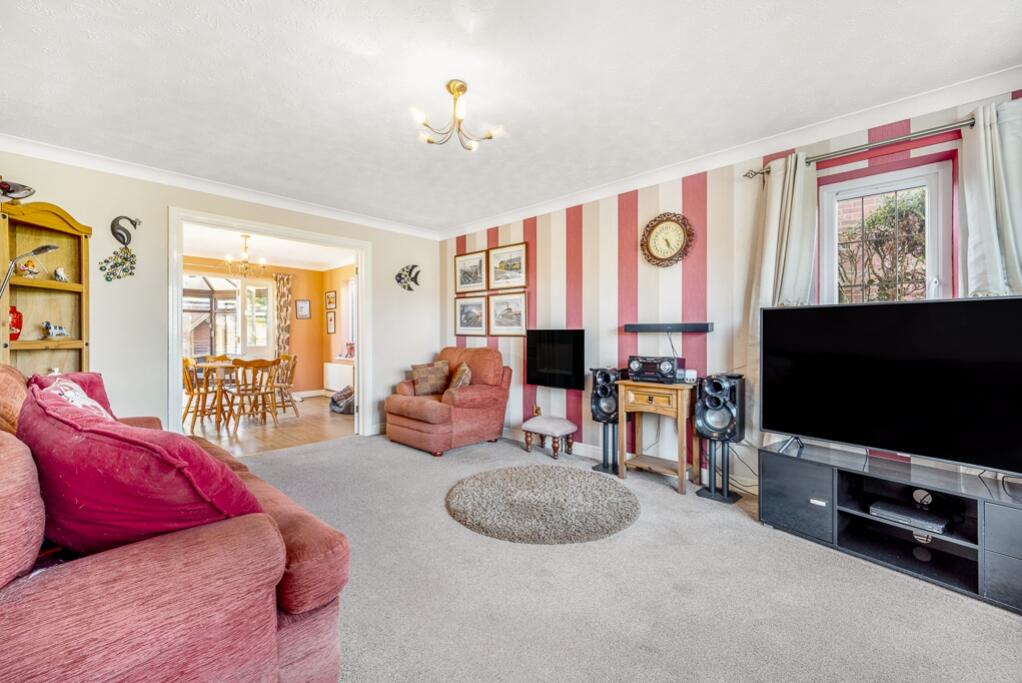 19 Amos Way (Sibsey)-25