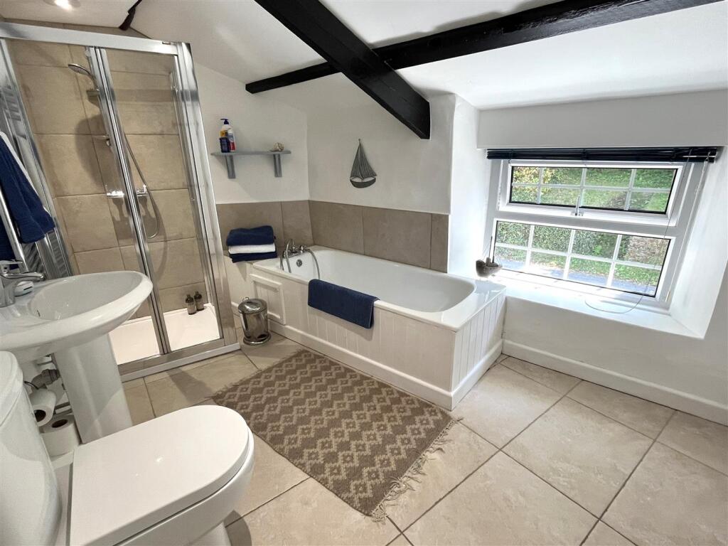 bathroom.JPG