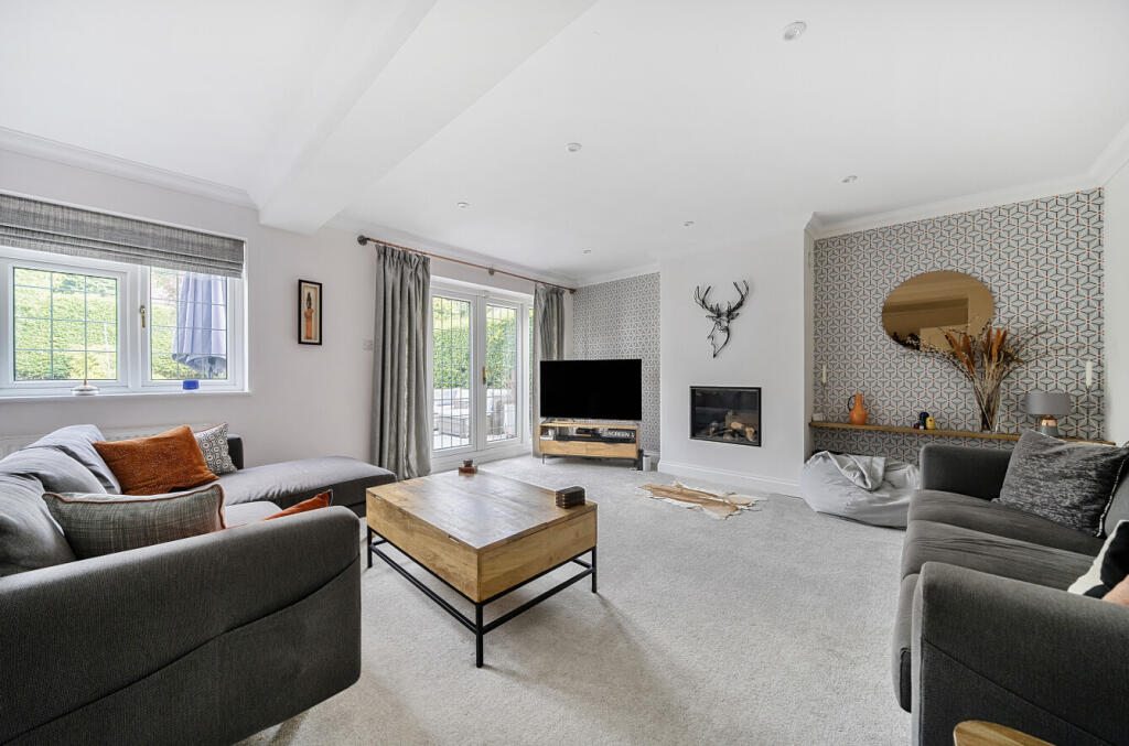 1310654-8-684fe91...