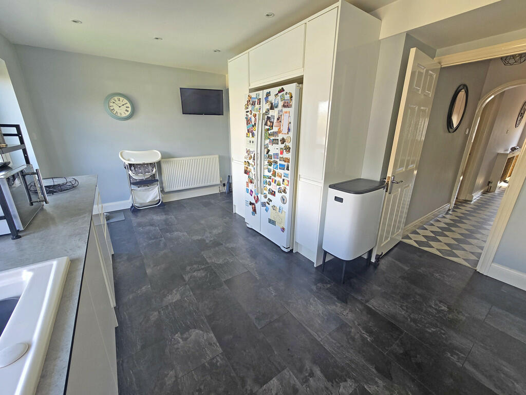 KITCHEN 5