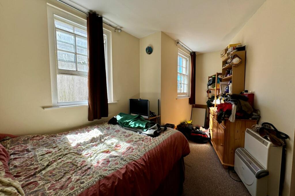 Flat 2