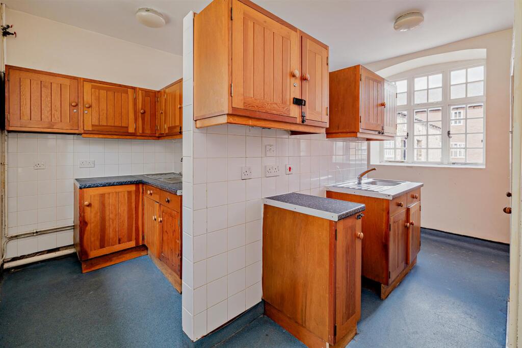 8608697-stills-plas bellin hall_029(1)-800.jpg