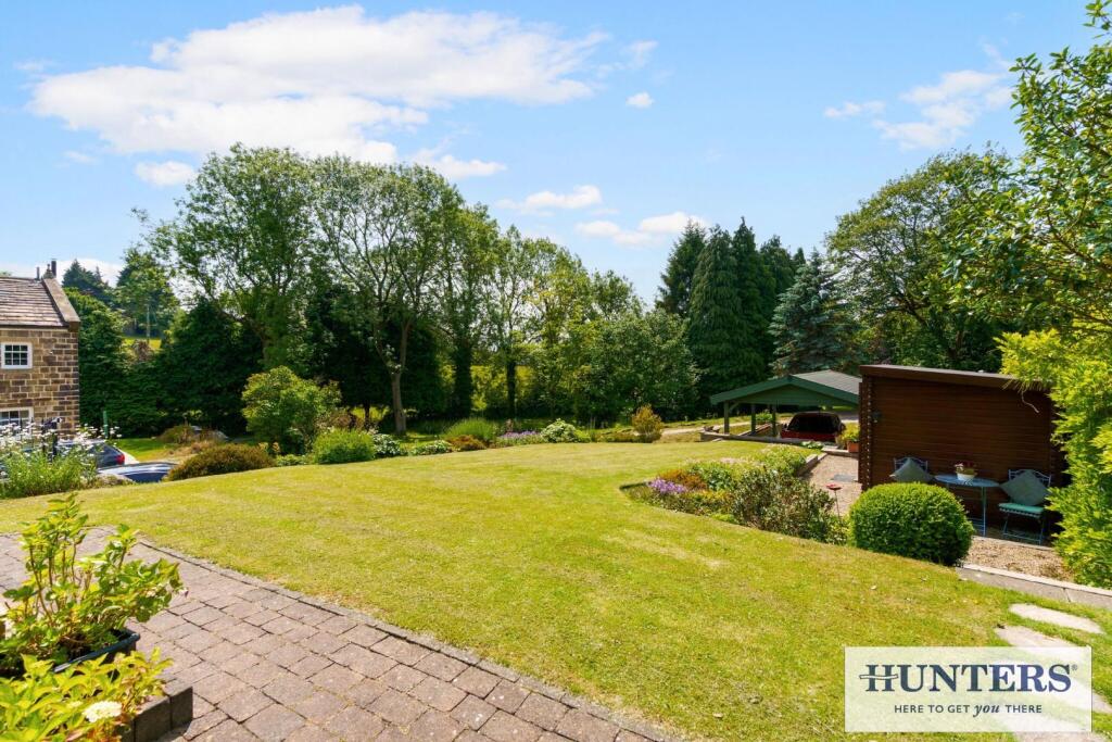 93787_39 Gill Lane Yeadon (28) - Copy_low.jpg