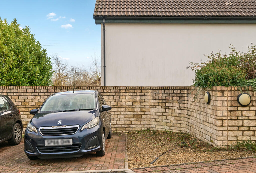 1385183-3-6926e8e...