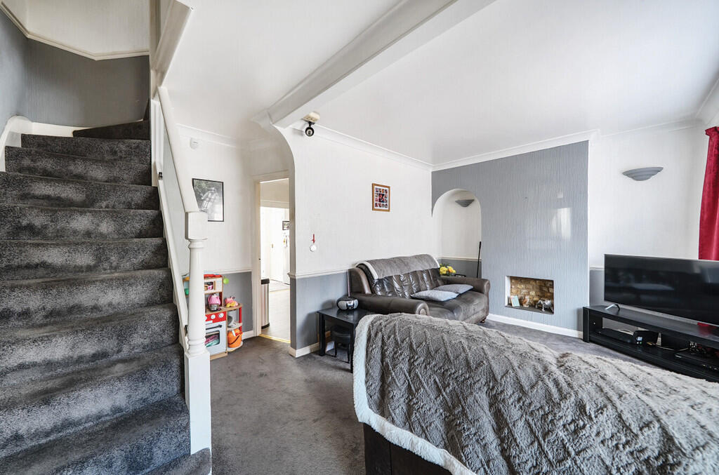 1324138-12-686ea5...