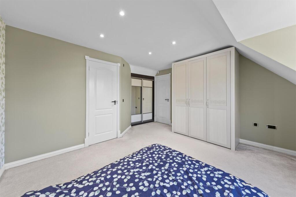 95BradwellRdWeb51.jpg