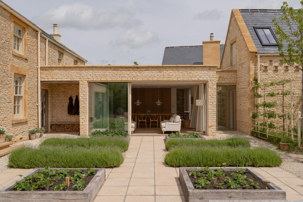 288977 - _A742954.jpg