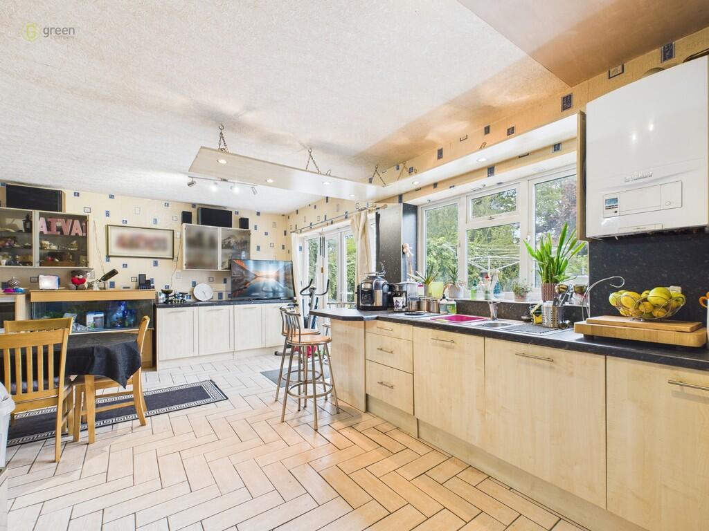 CAM03830G0-PR0227...