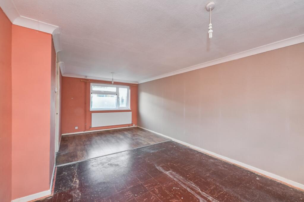 25 Kingston Close, Huntingdon, Cambridgeshire PE29 7LE