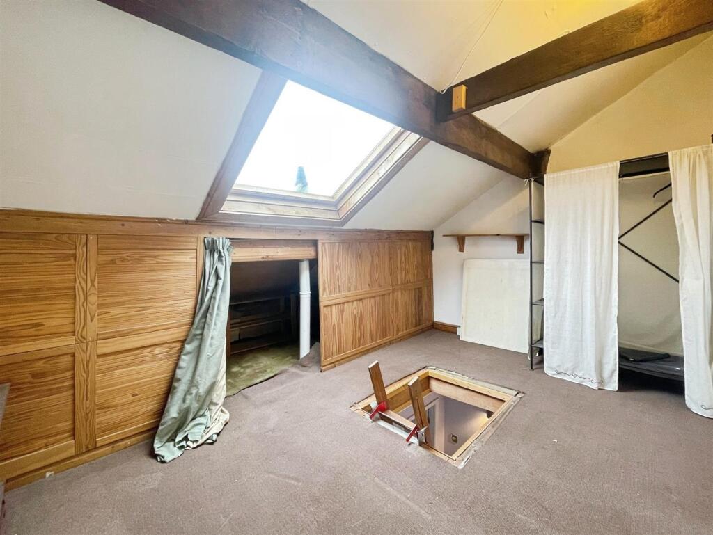 Occasional loft/bedroom
