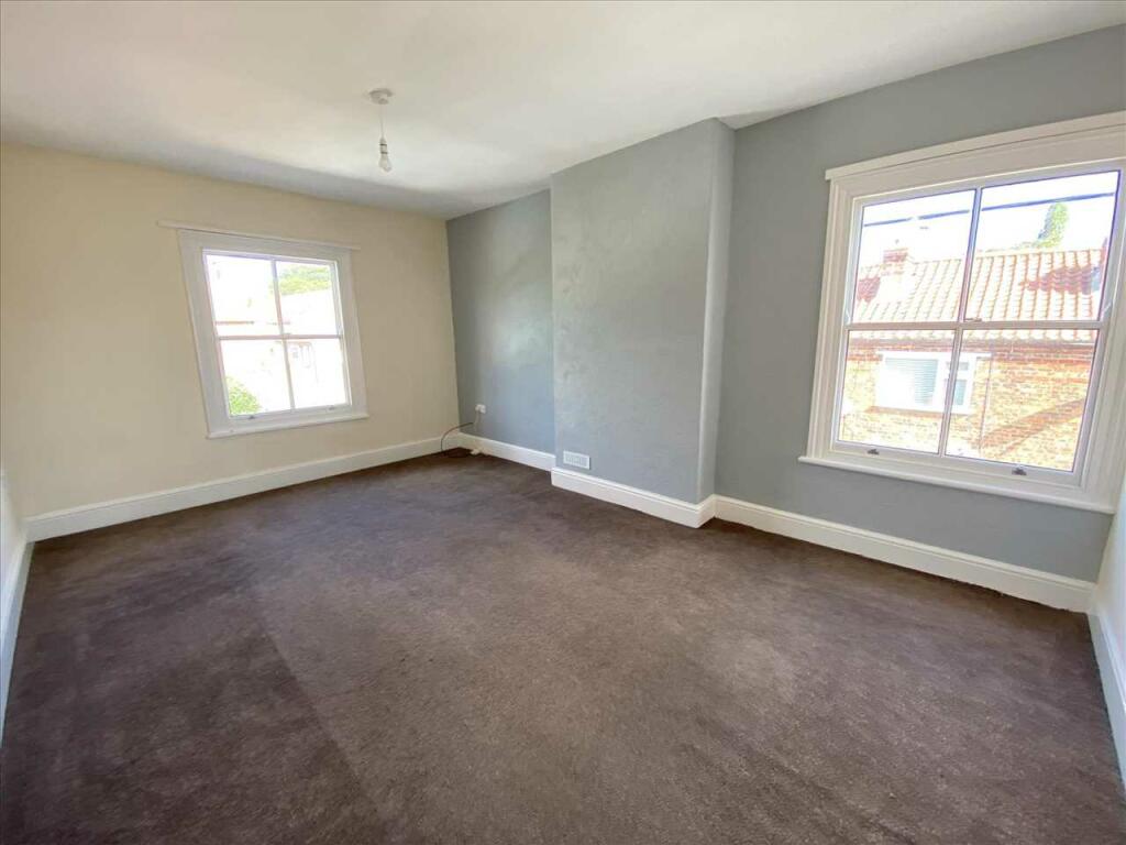 Bedroom 3: