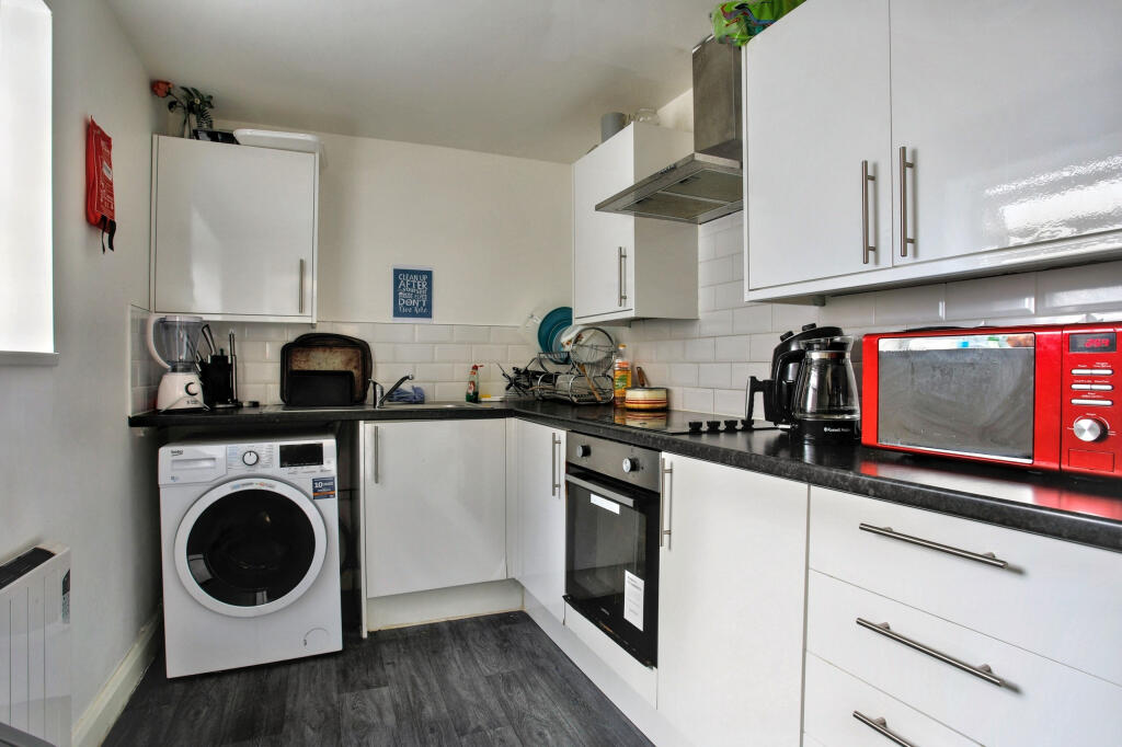 20250702211652_239-Horsedge-Street-06_TBl8i