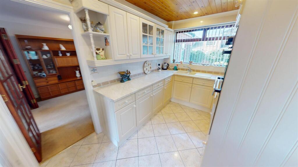 Sandfield Road Kitchen