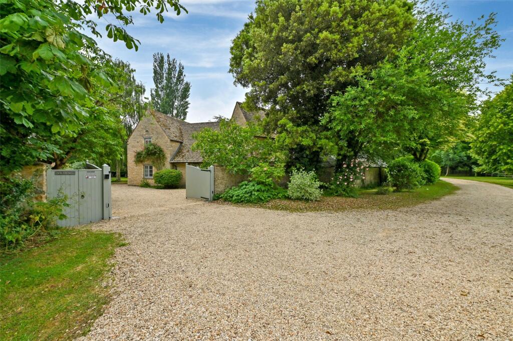 Entrance Drive