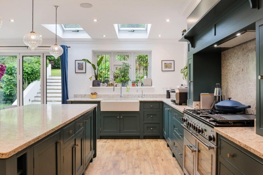 HOLLY LANE WEST (27).jpg