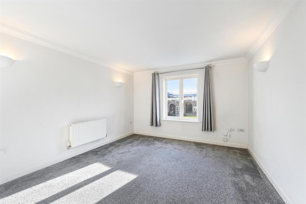 WINGFIELD COURT,19- (2).jpg