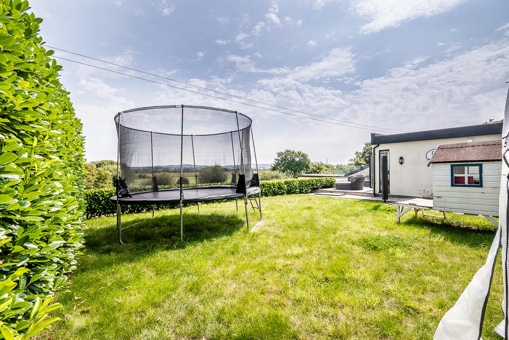 1 Higher Marsh Ro...