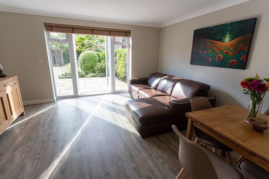 Living room/diner