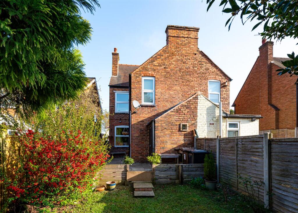 40 Westbourne Road-garden5 APR25.jpg