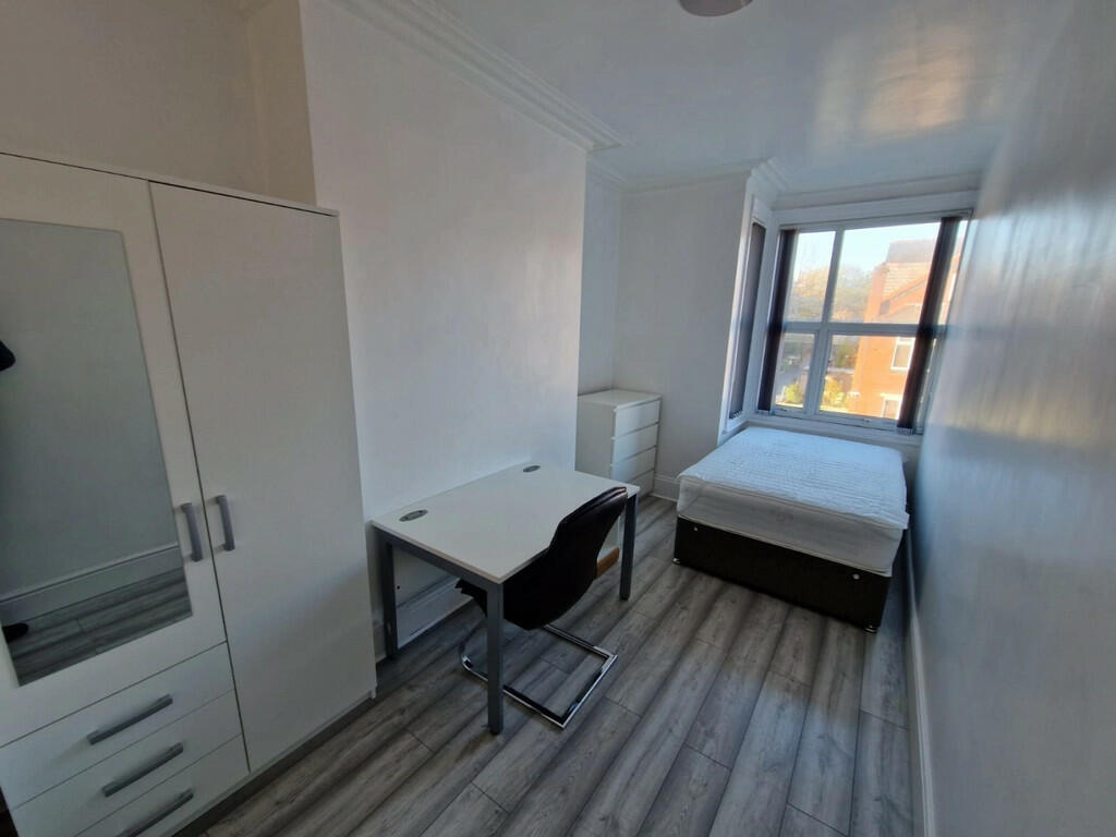 thumb__1800_0_0_0...