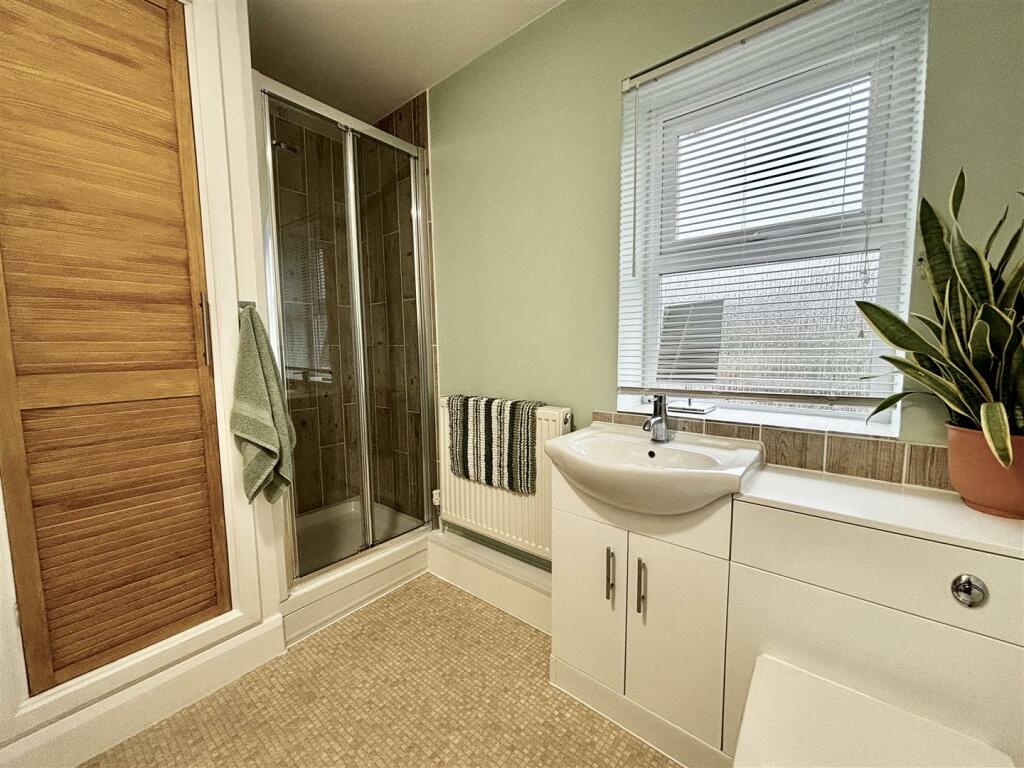 En-suite Shower Room