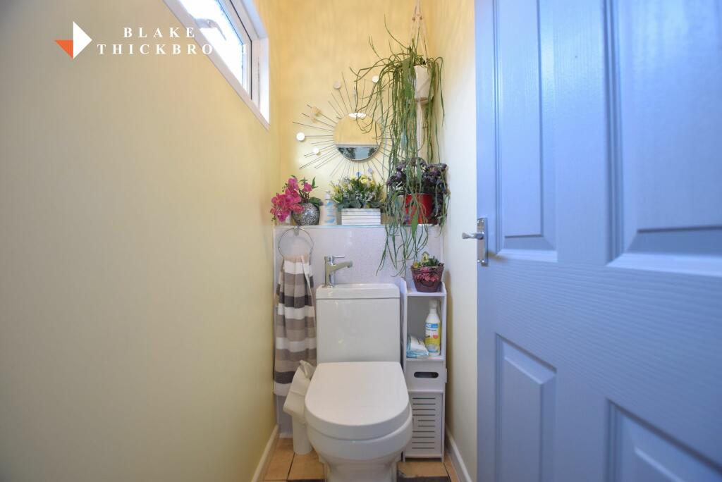 SEPARATE CLOAKROOM