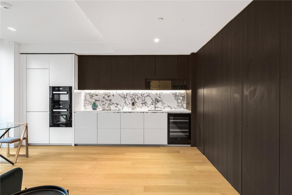 Reception/Kitchen