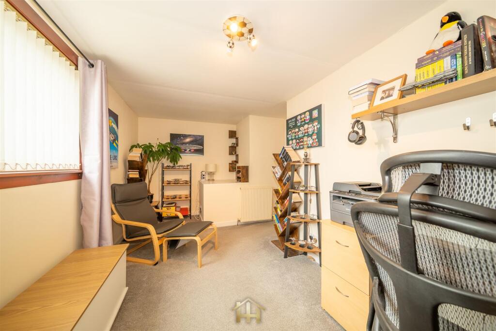 4 CASTLE CRESCENT FRIOCKHELM DD11 4TF EDIT (9 of 4