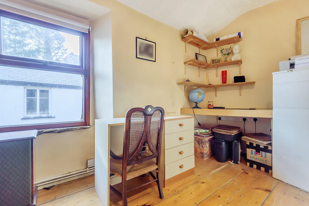 Bedroom 4/Study