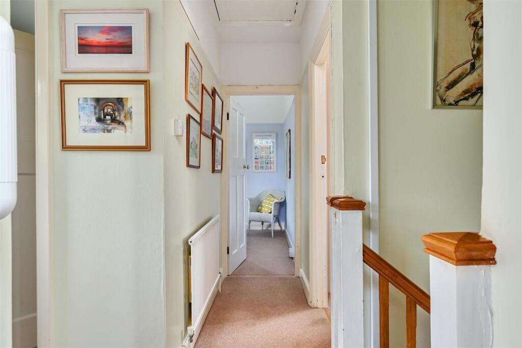 186 COODEN DRIVE - TN393AH (35).jpg