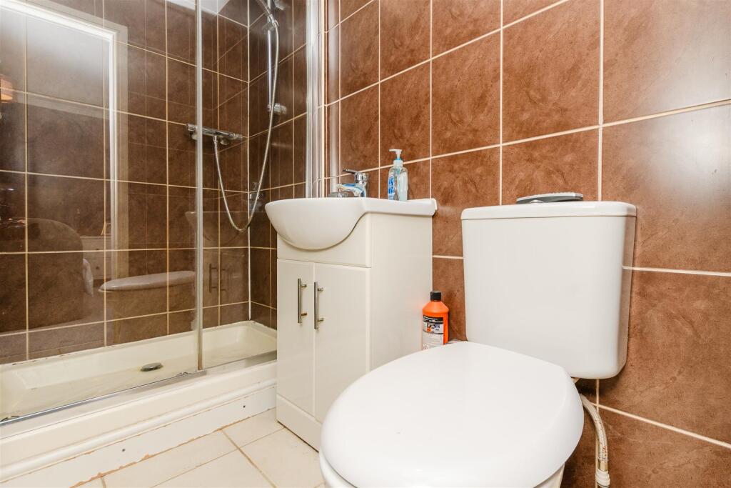 En-Suite Shower Room