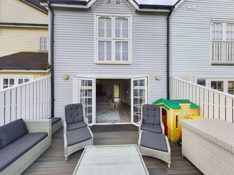 Lakeside deck at rear of lodge