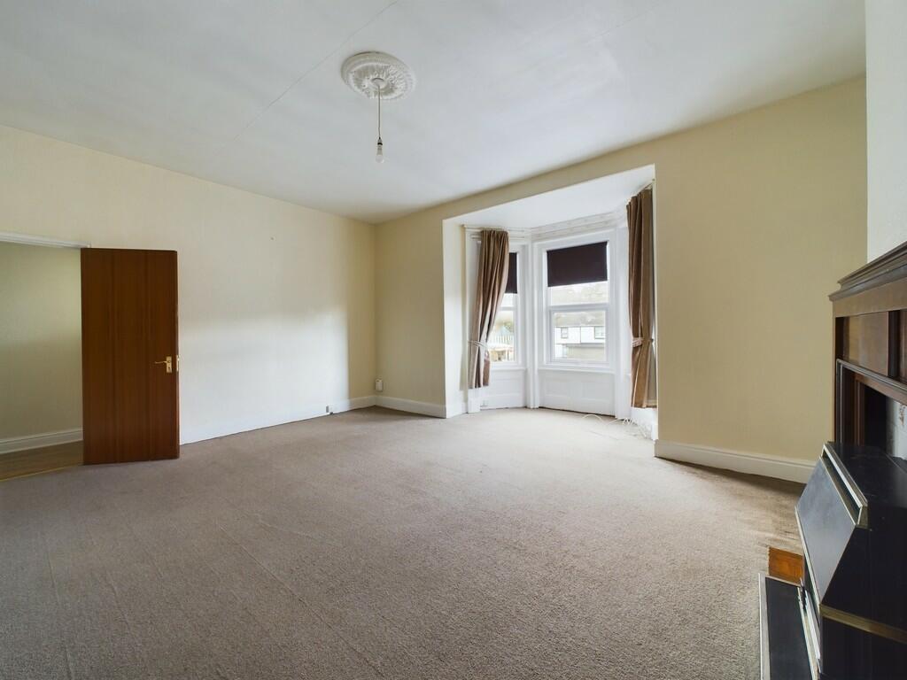 CAM02089G0-PR0374...