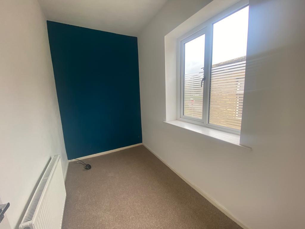 Single Bedroom 2