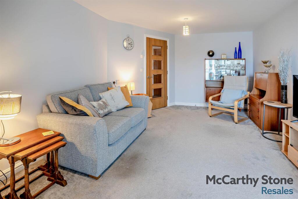 8667041-interior11-800.jpg