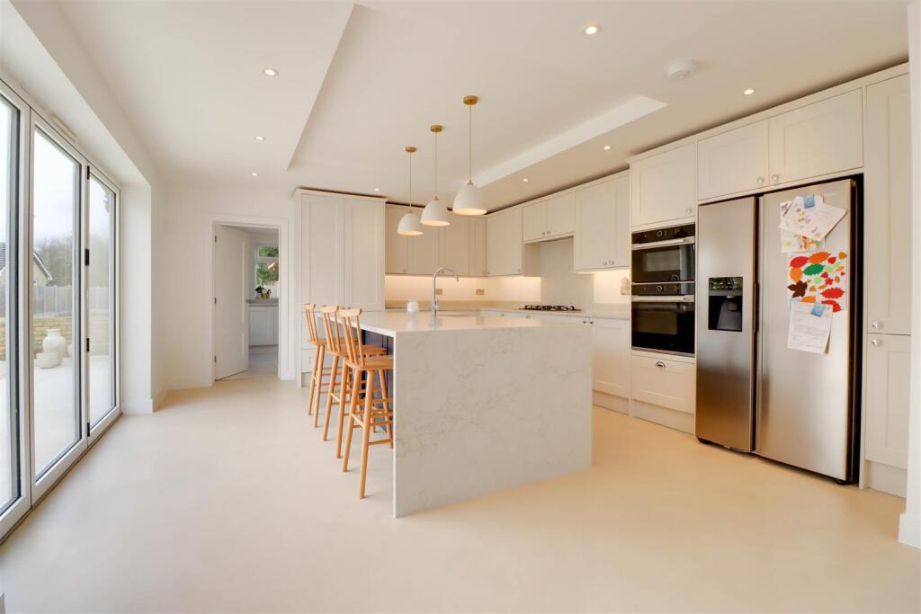 SUGDEN AVENUE NEW-30.jpg