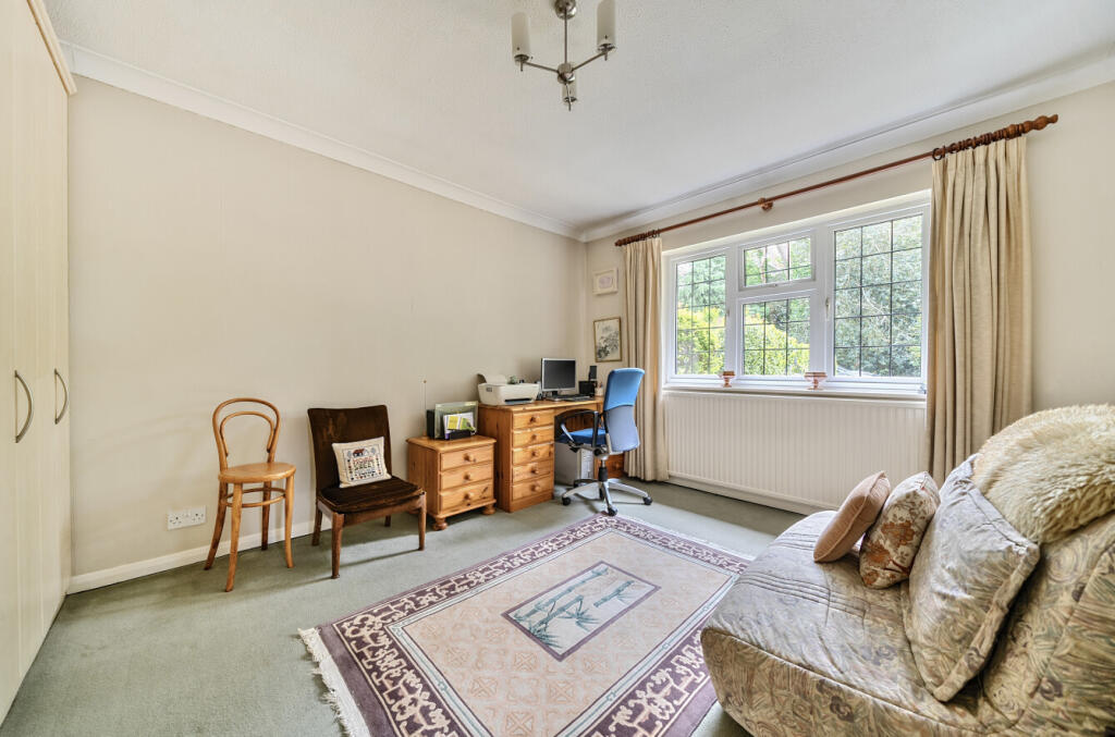 1295449-14-682b40...