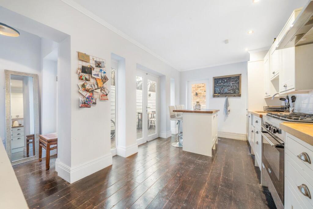 Kitchen.jpg