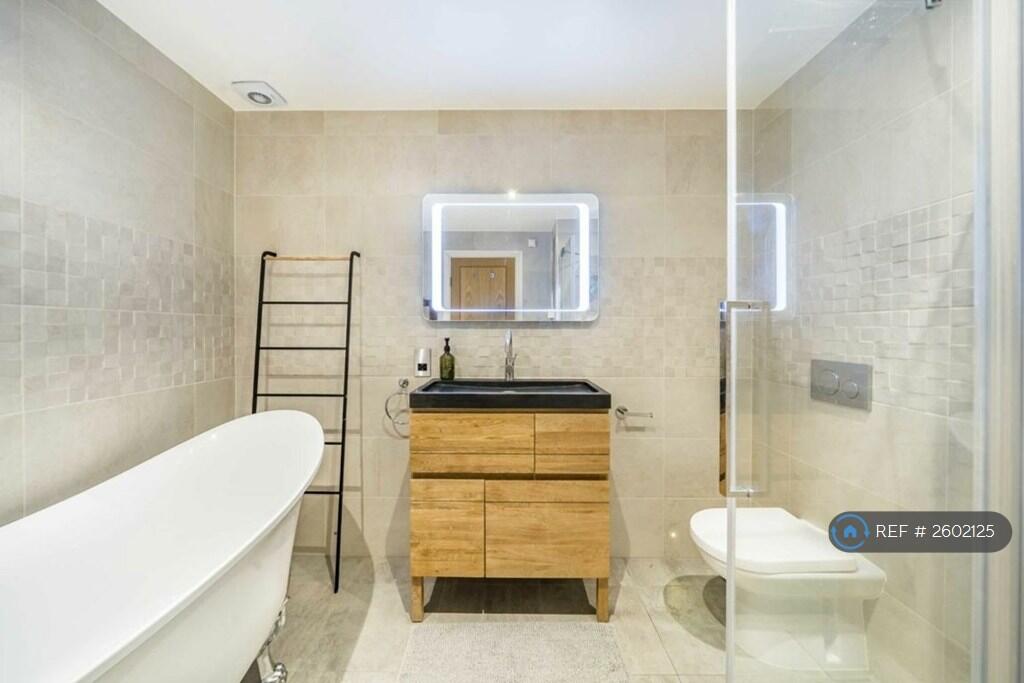 Ensuite Bathroom