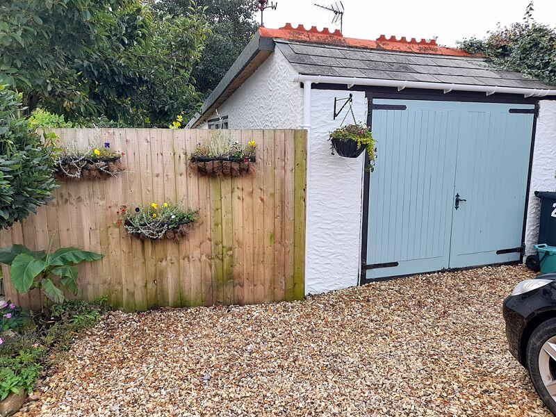 Garage &amp; Parking