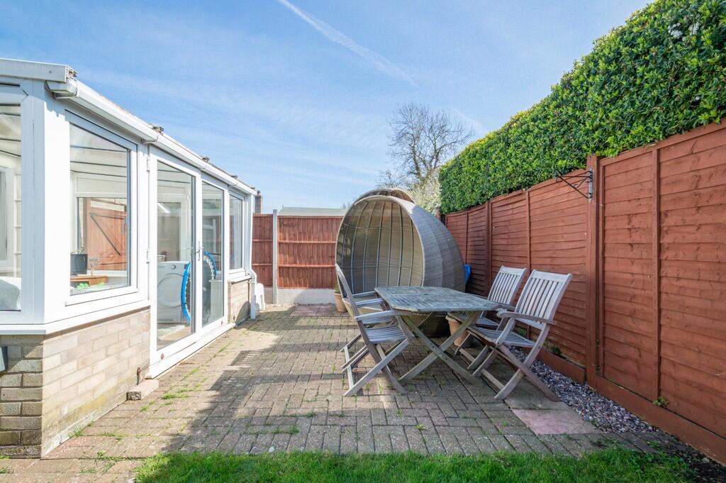 4 Strollers Way-1...