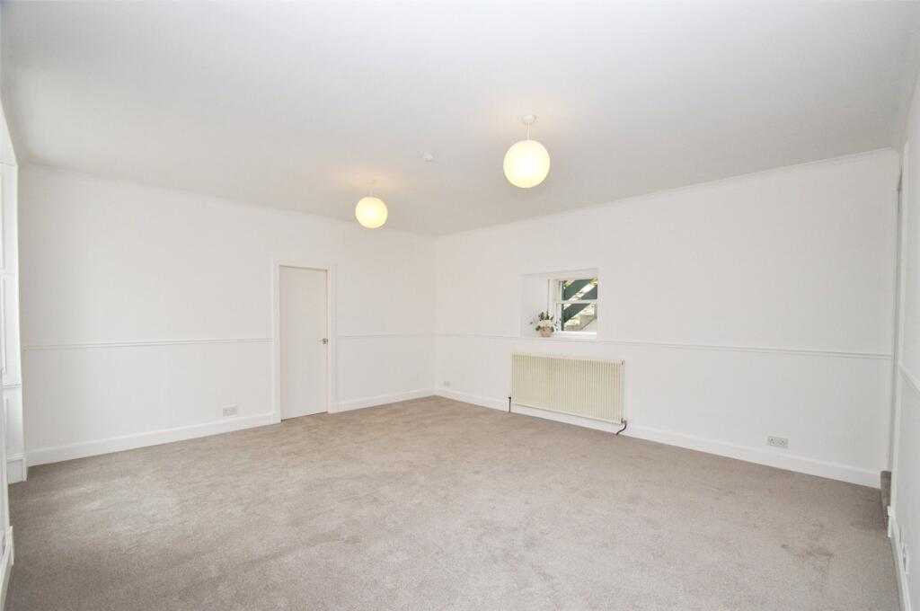 Living Room (2)