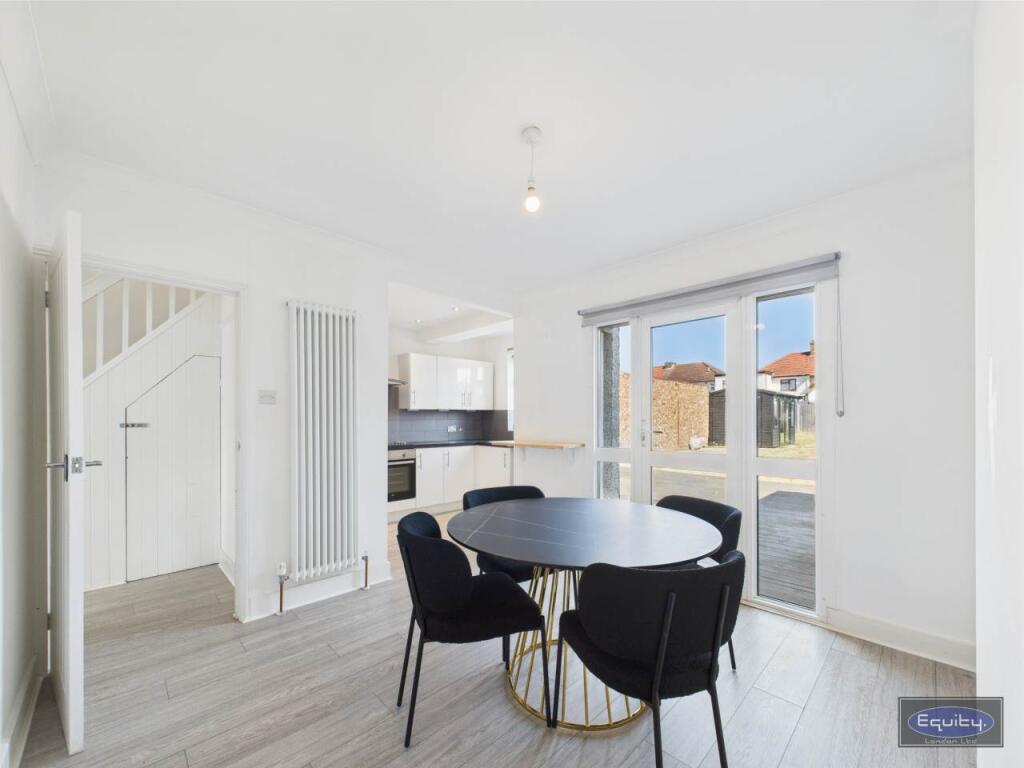 Dining Room (2)