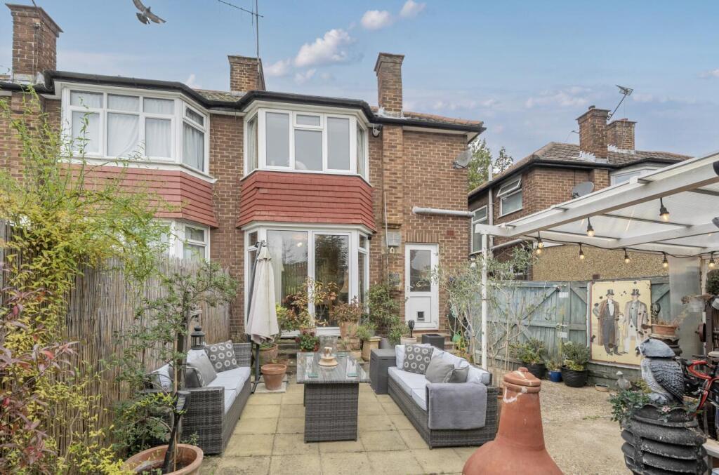 Davidson Frost-Wellings, DFW, Peareswood Gardens, 