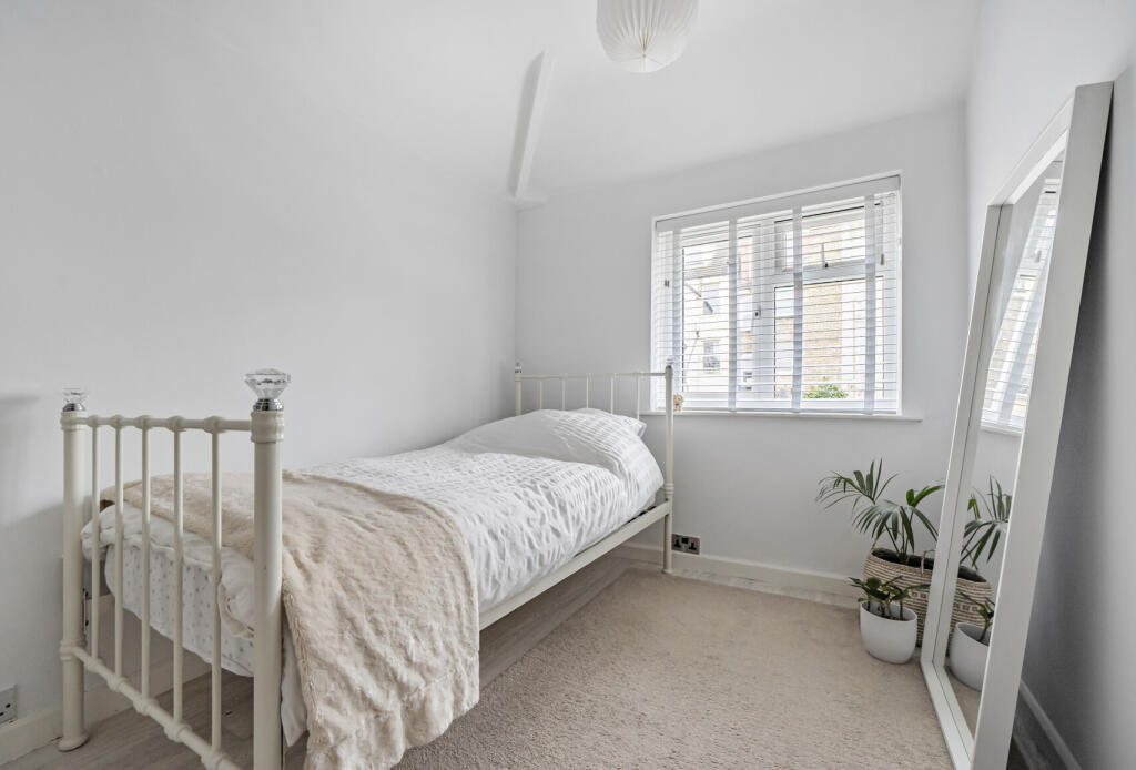 1382279-18-69246d...