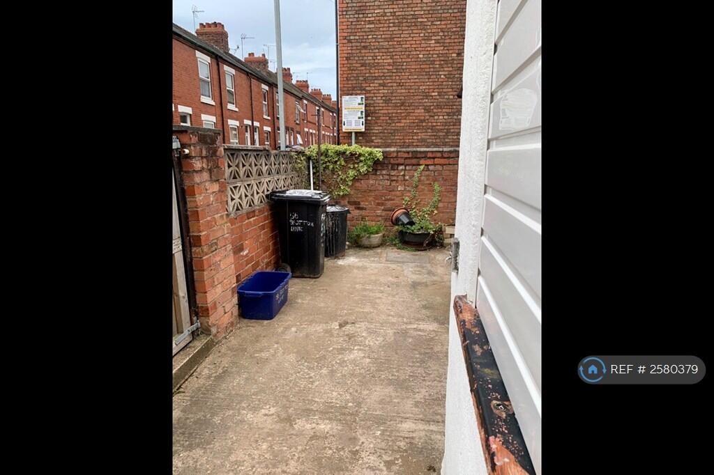 Garden/Outside Area
